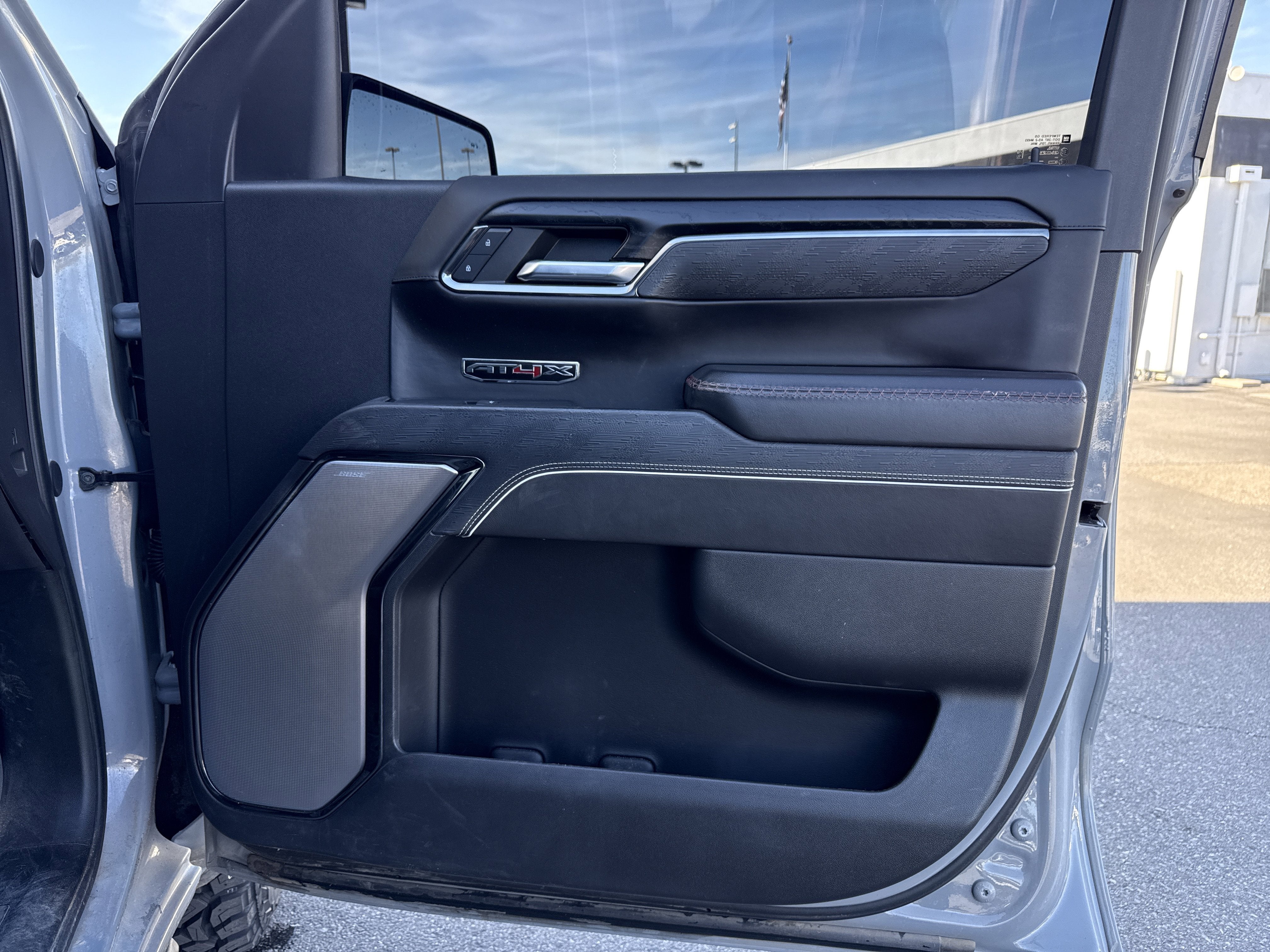 2024 GMC Sierra 1500 AT4X