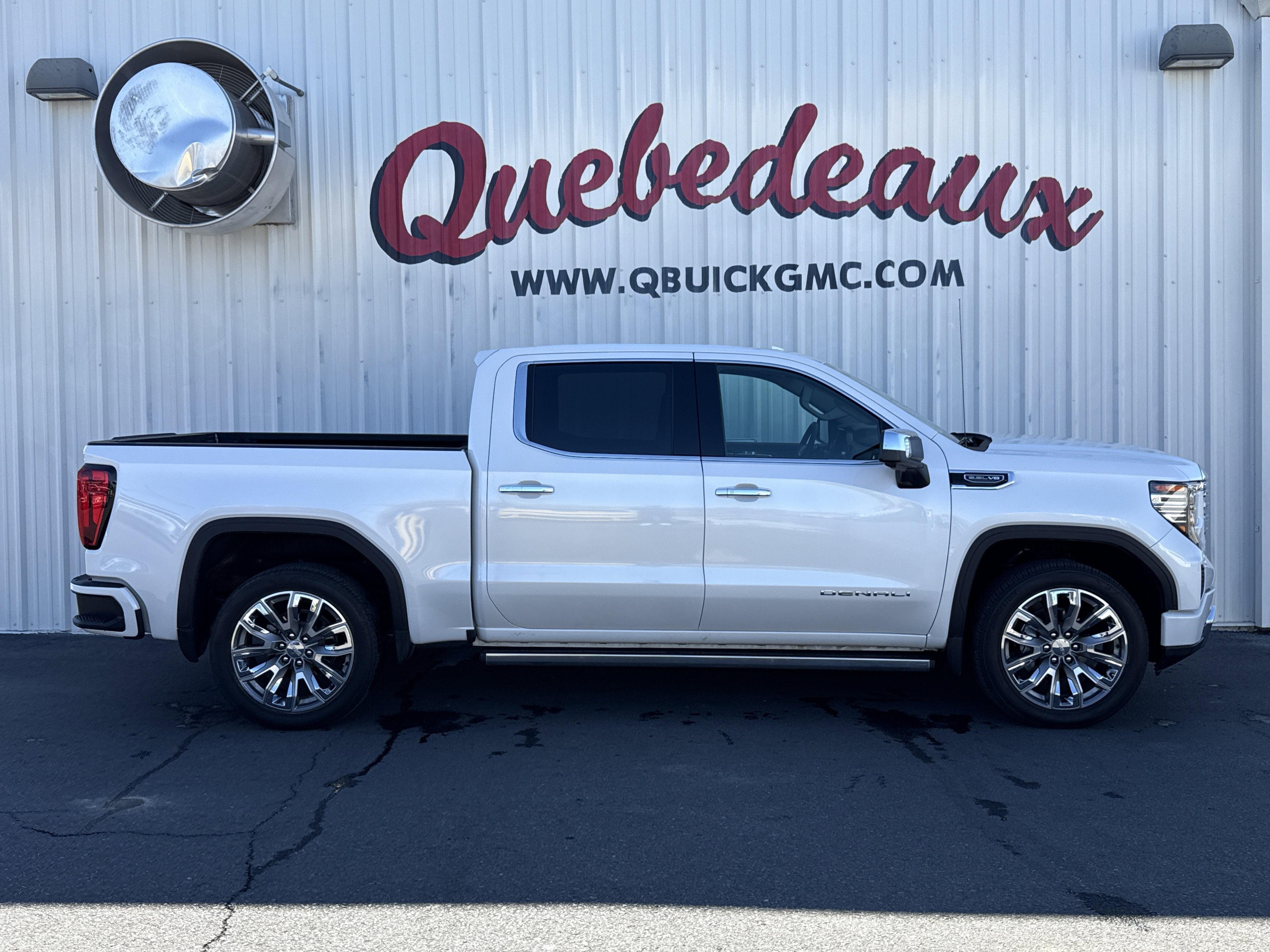 2025 GMC Sierra 1500 Denali