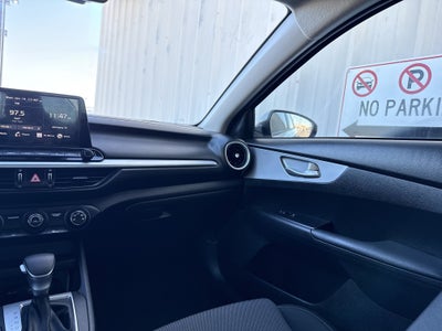 2024 Kia Forte LX