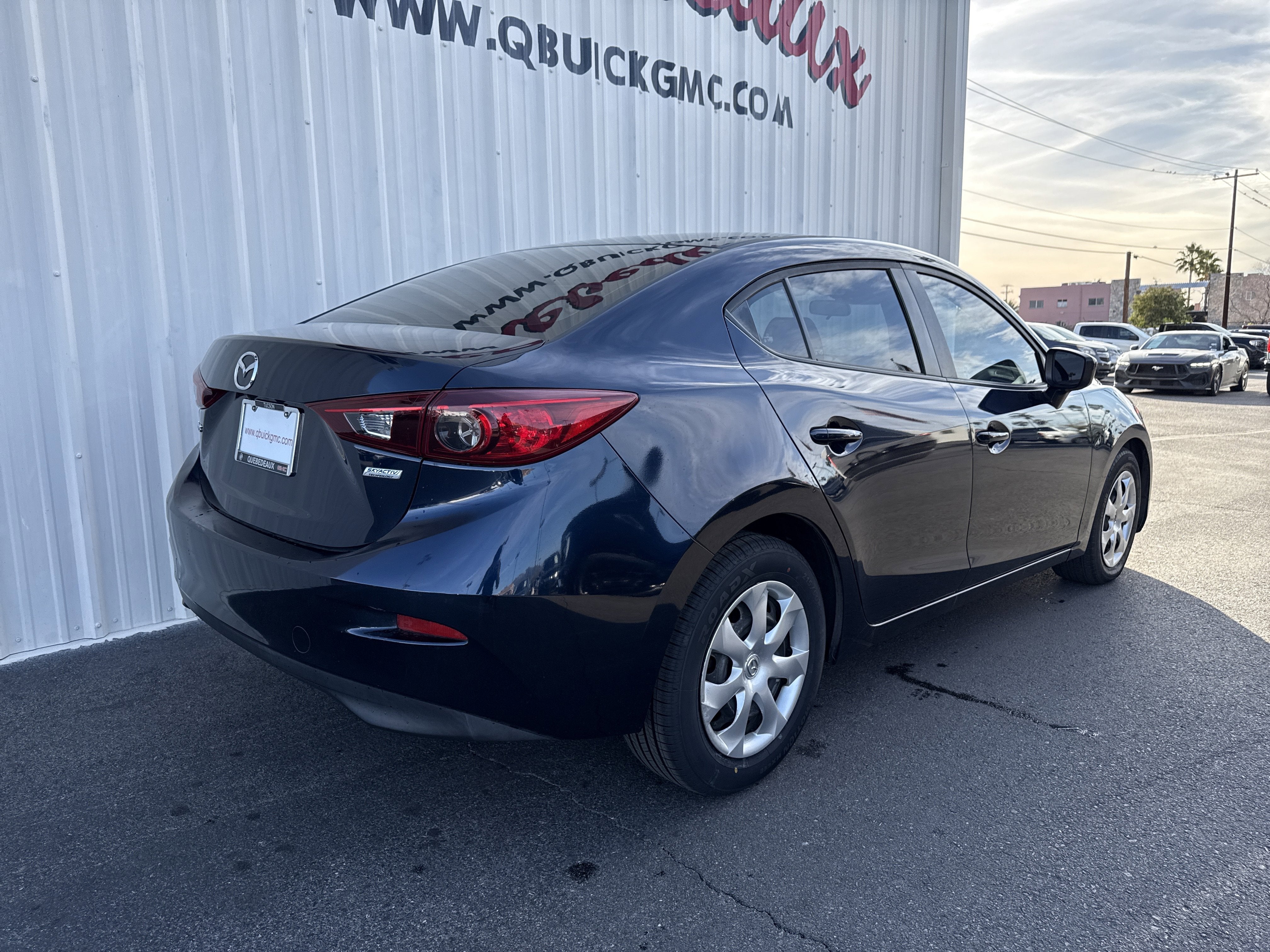 2018 Mazda Mazda3 4-Door Sport
