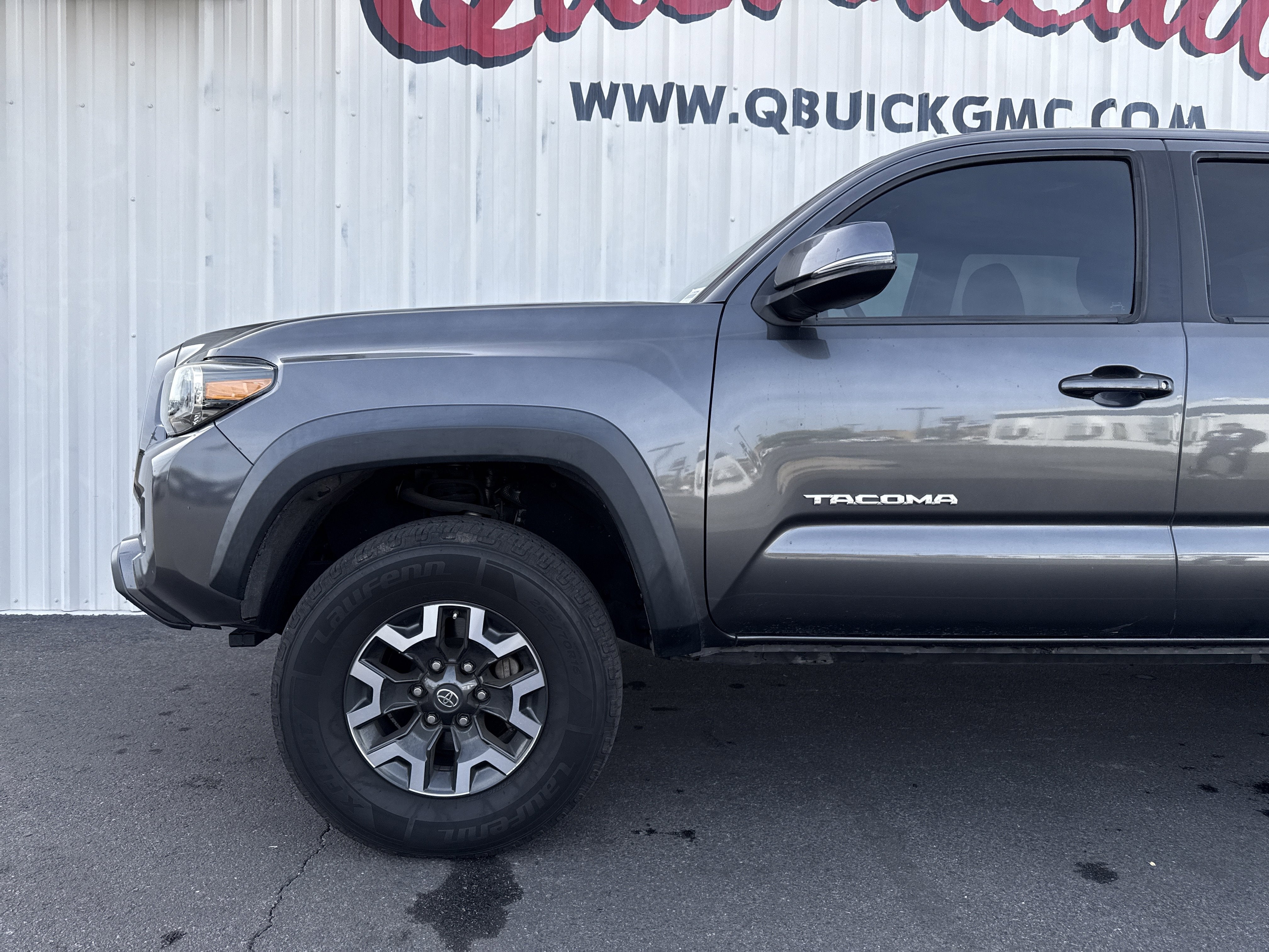2020 Toyota Tacoma 2WD SR5