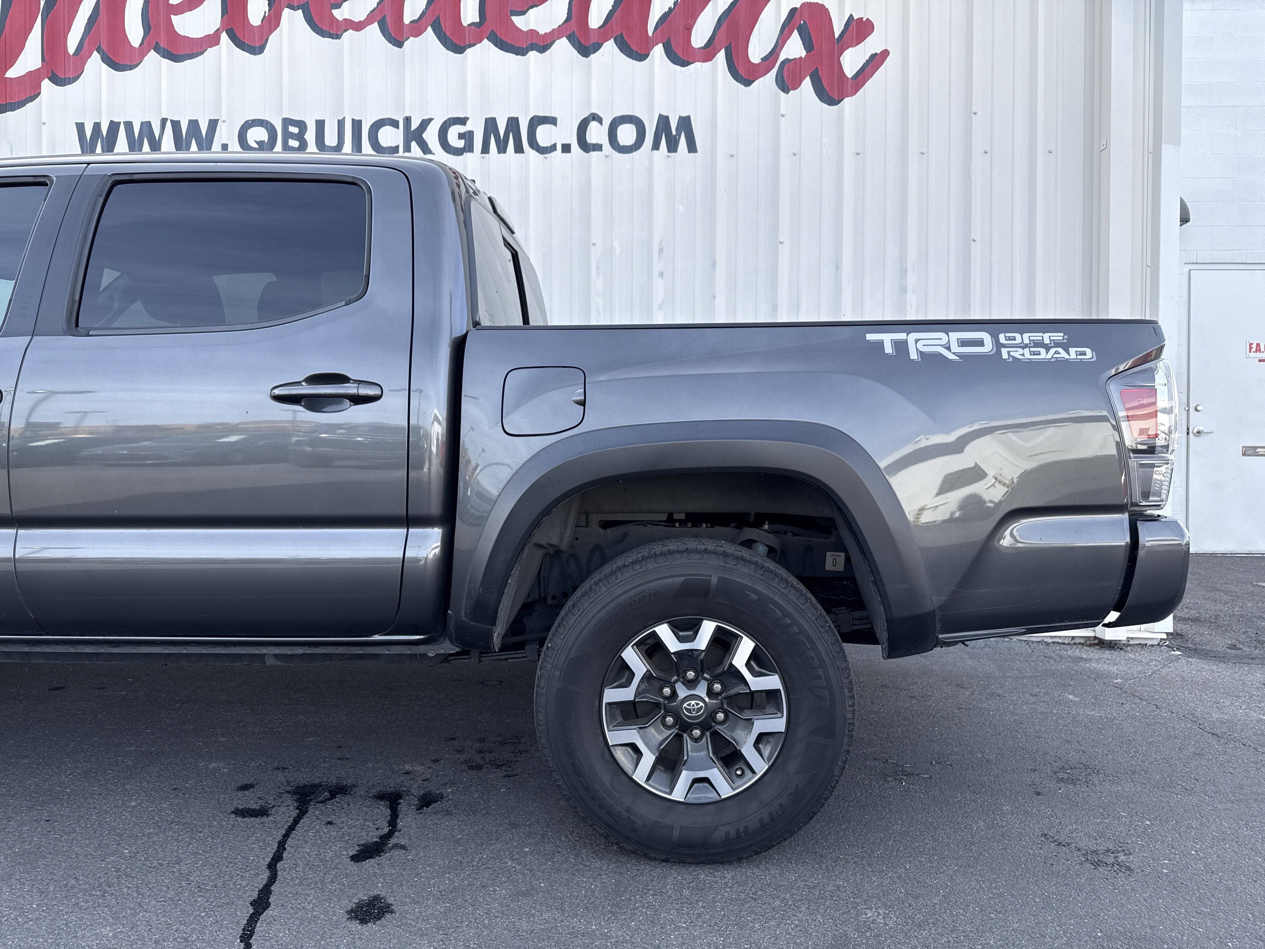 2020 Toyota Tacoma 2WD SR5