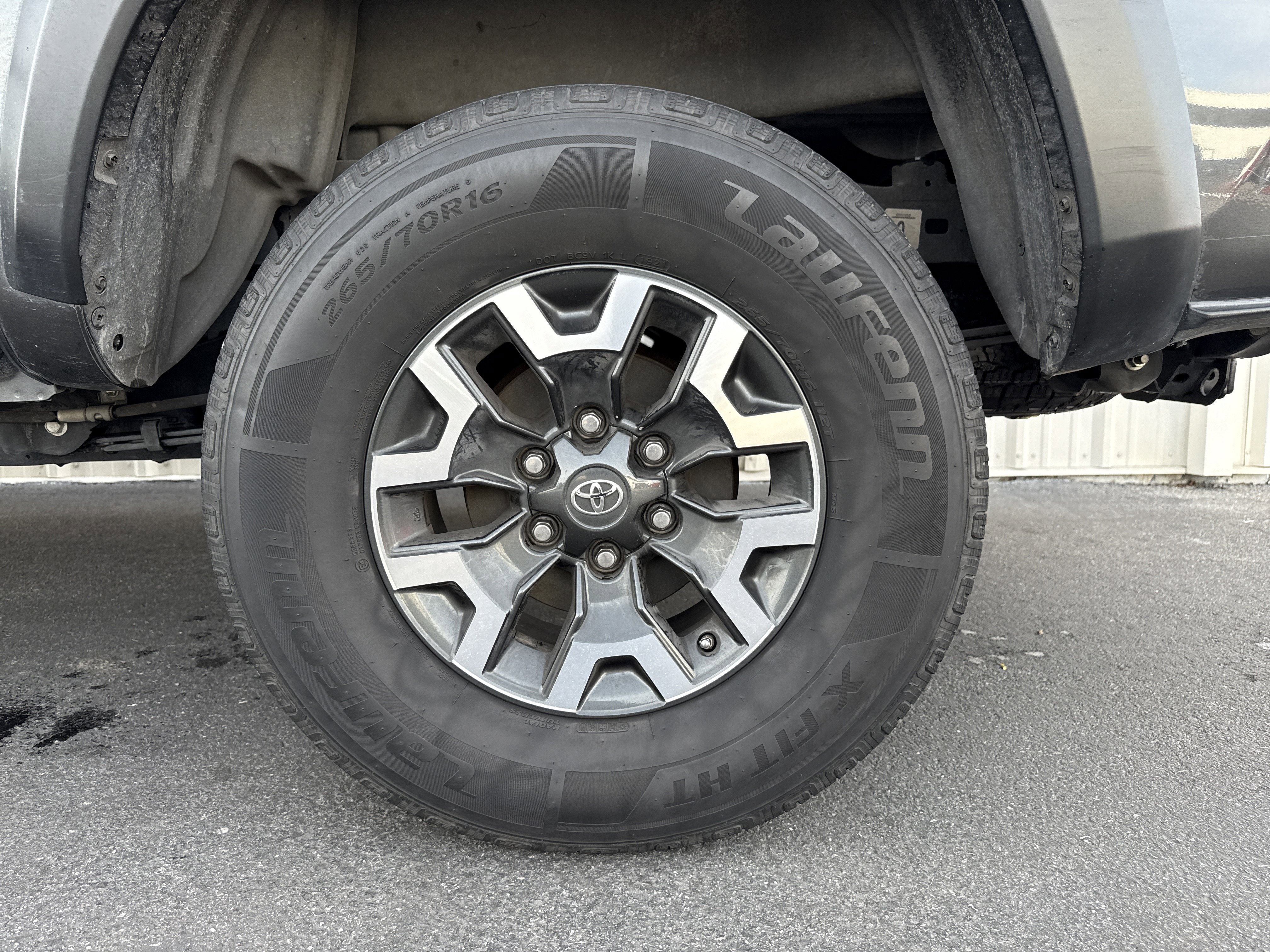 2020 Toyota Tacoma 2WD SR5