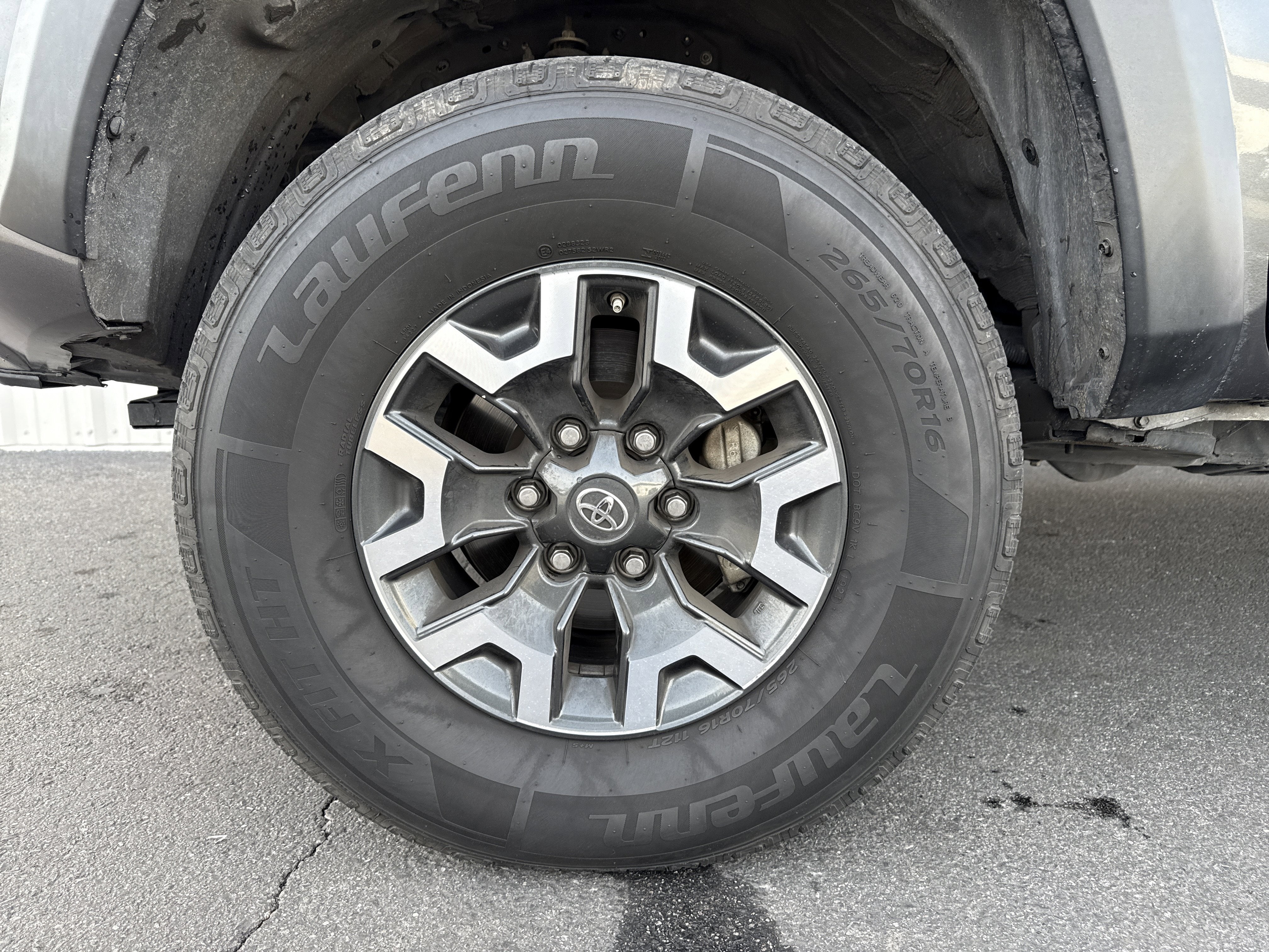 2020 Toyota Tacoma 2WD SR5