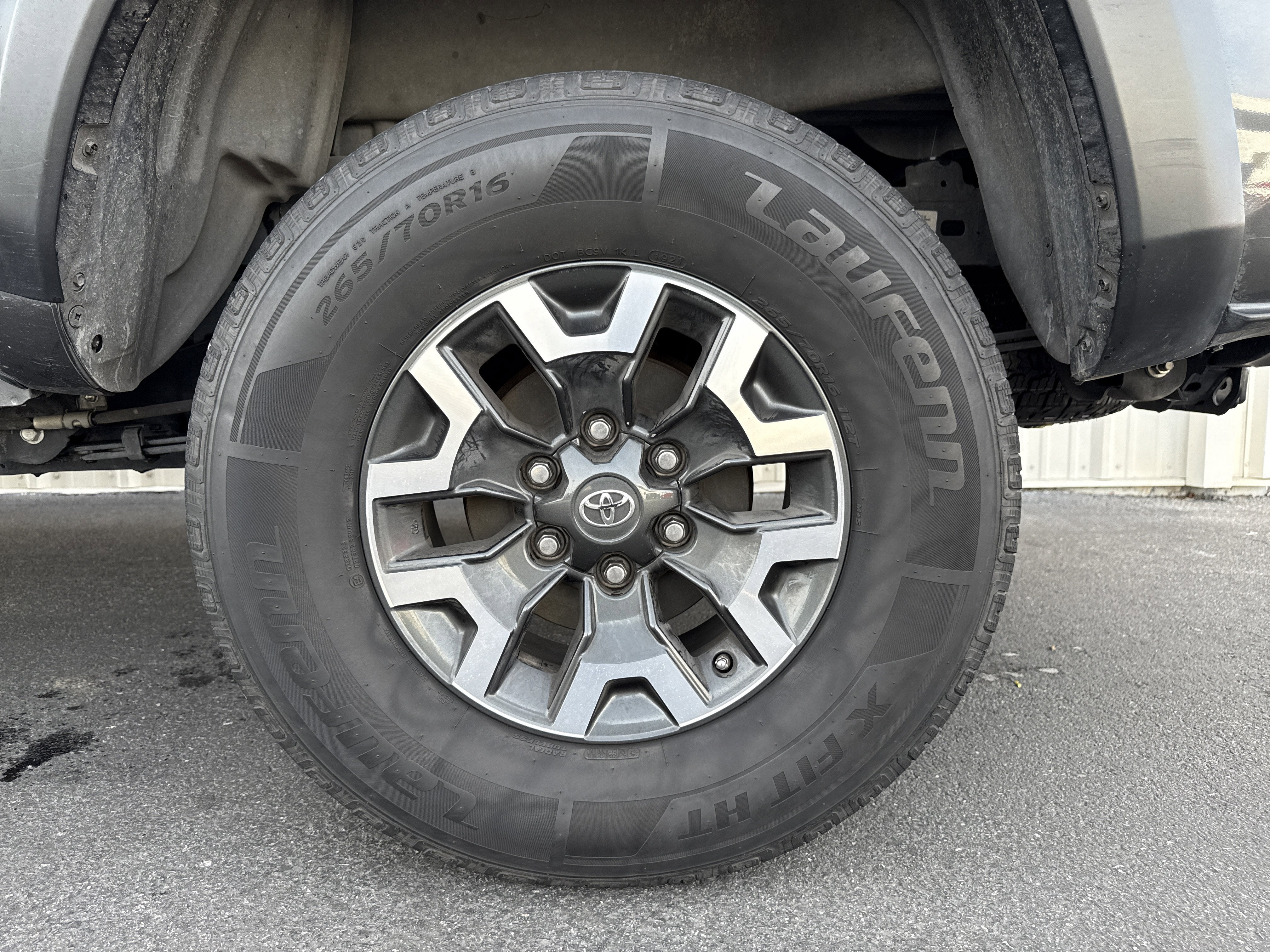 2020 Toyota Tacoma 2WD SR5