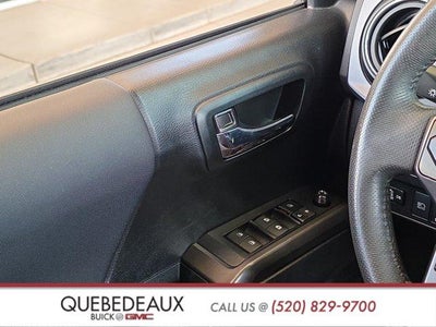 2022 Toyota Tacoma 4WD SR