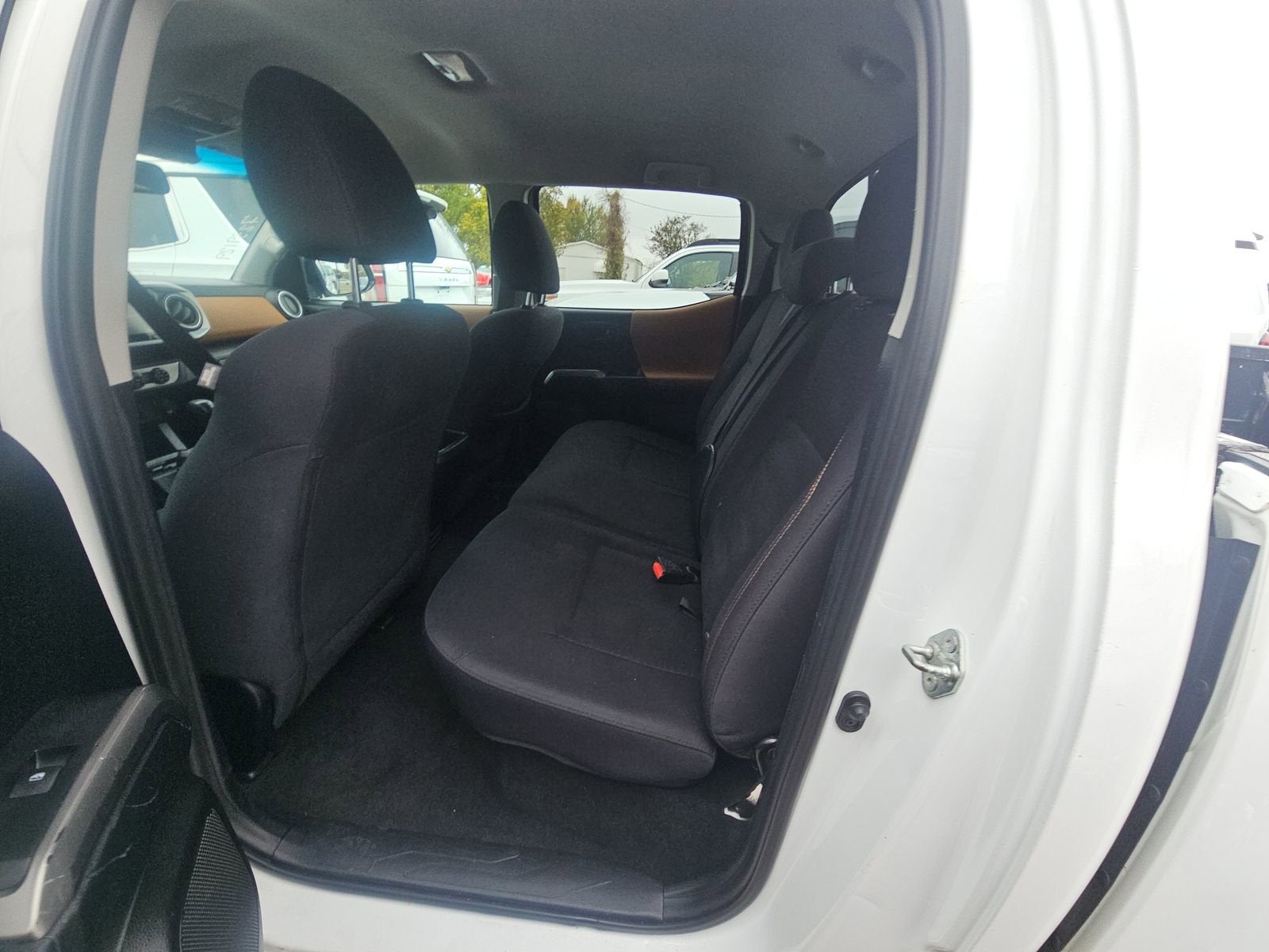 2017 Toyota Tacoma SR5