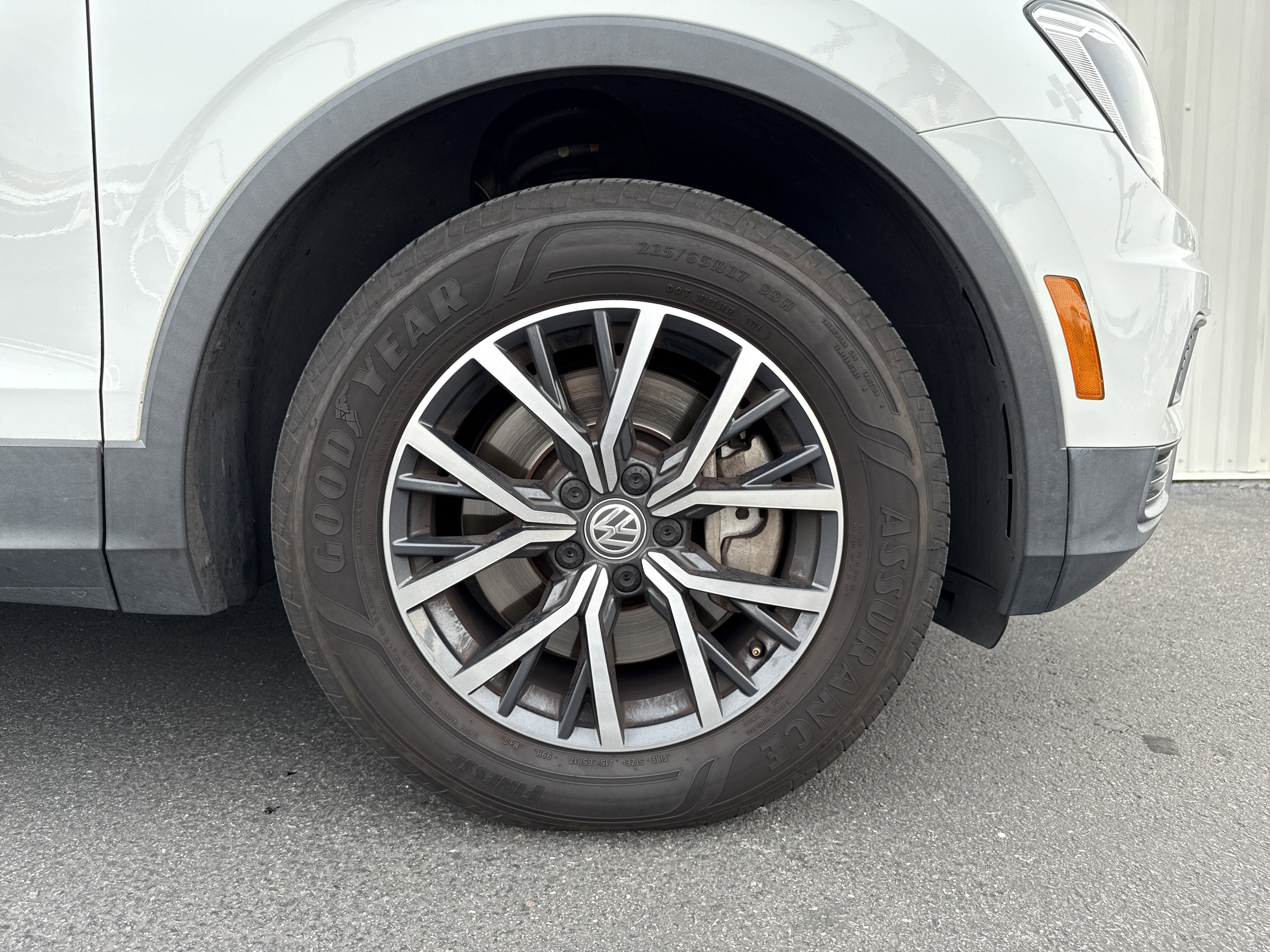 2020 Volkswagen Tiguan SE