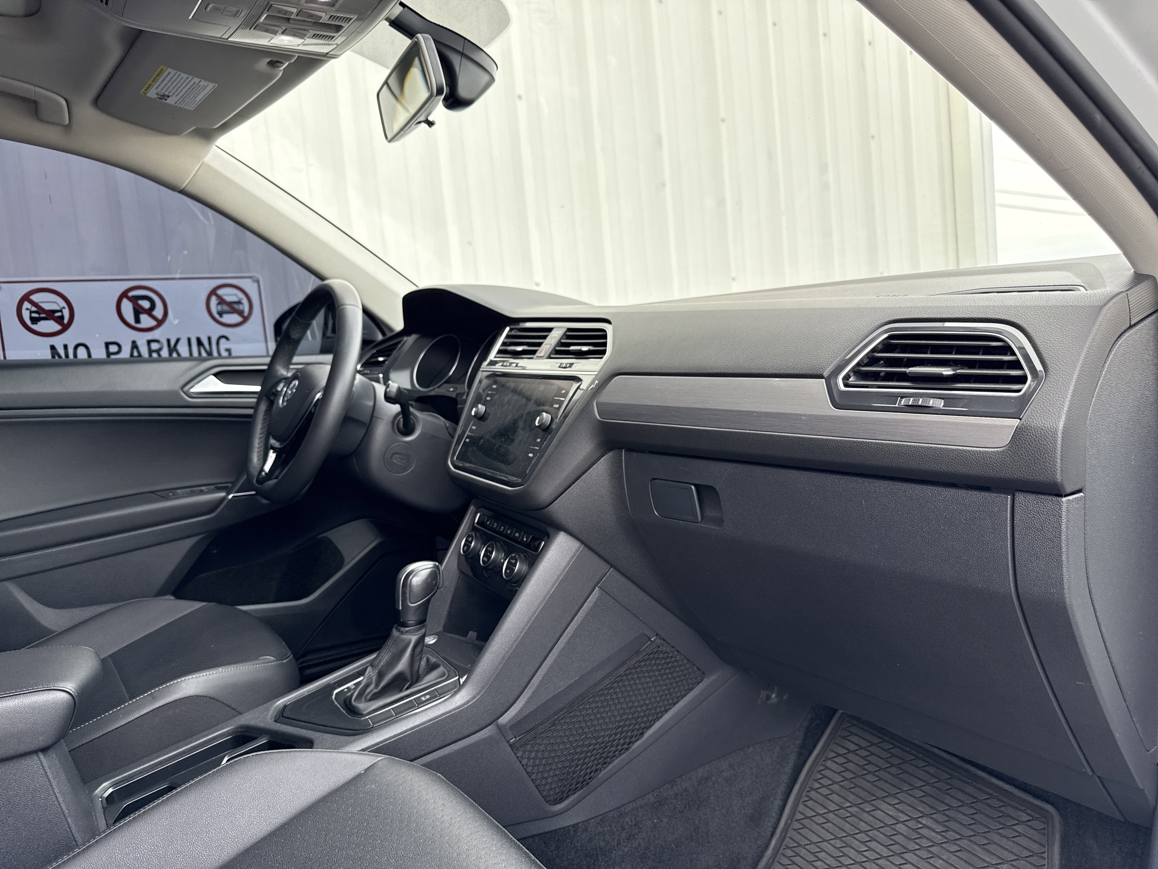 2020 Volkswagen Tiguan SE