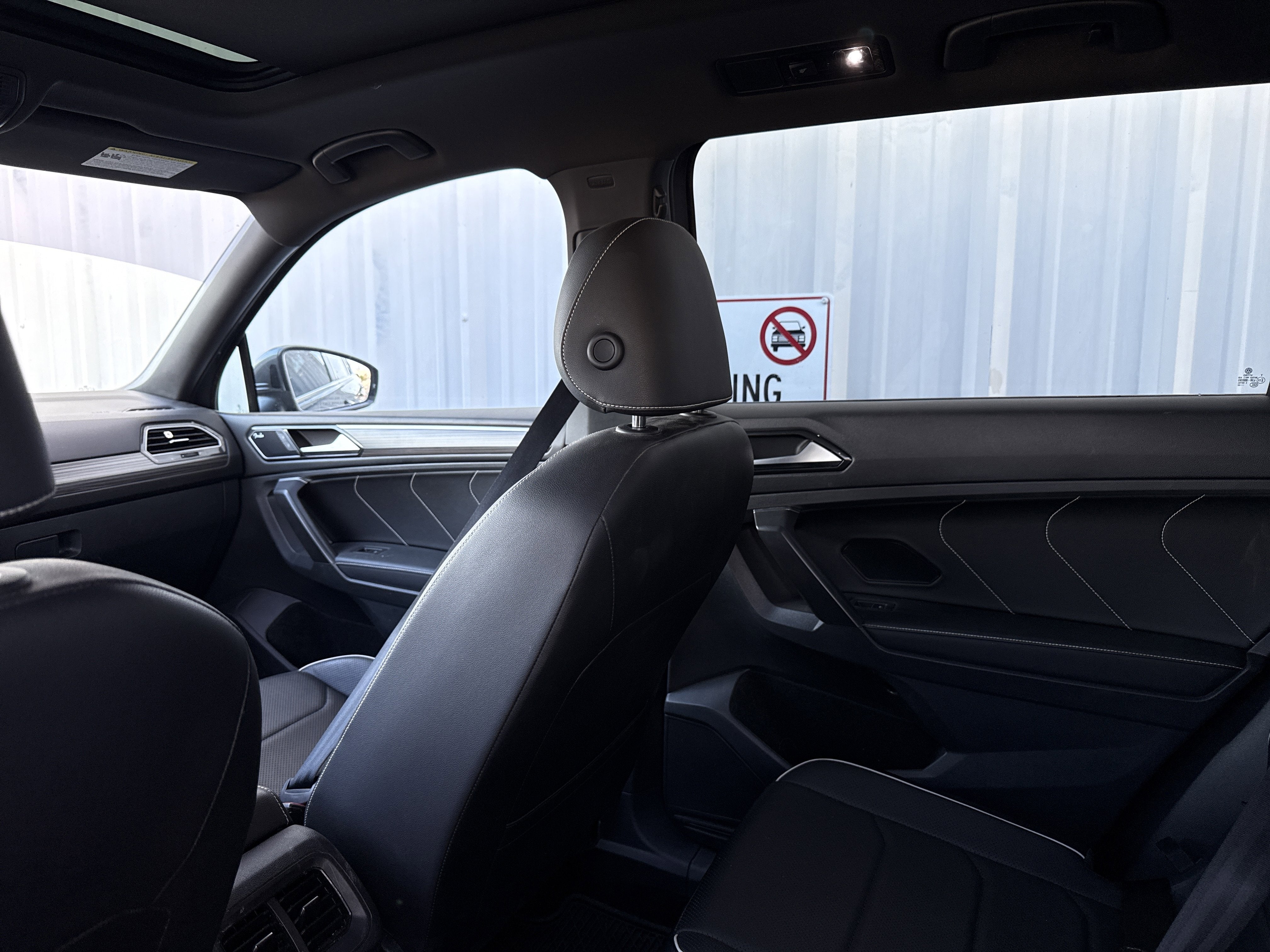 2022 Volkswagen Tiguan SEL R-Line