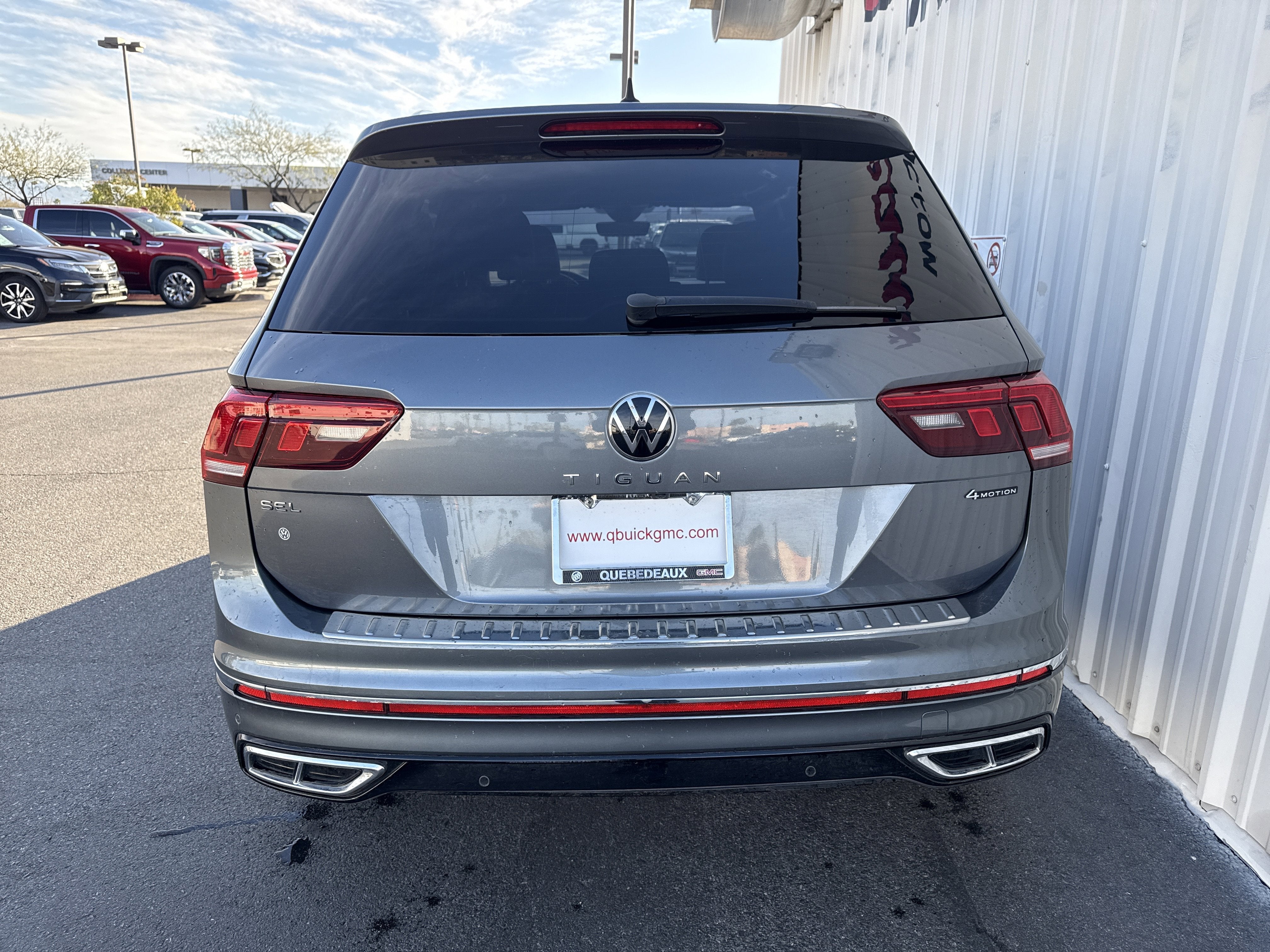 2022 Volkswagen Tiguan SEL R-Line