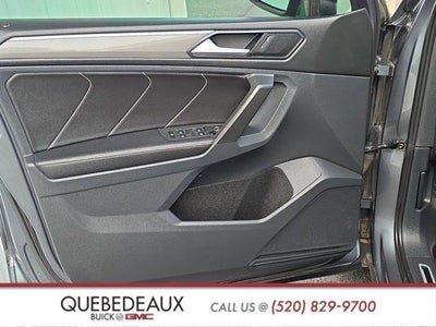 2022 Volkswagen Tiguan SE R-Line Black