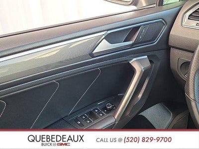 2022 Volkswagen Tiguan SE R-Line Black
