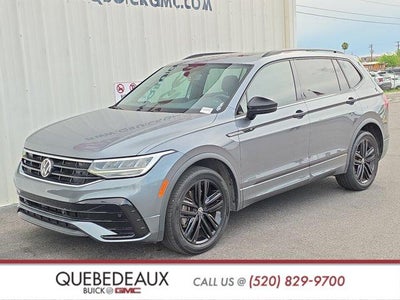 2022 Volkswagen Tiguan SE R-Line Black