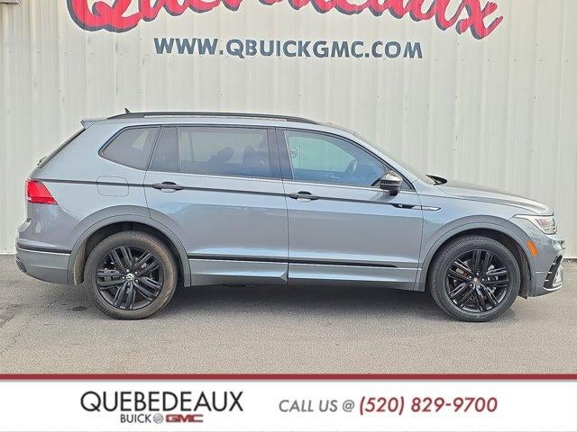 2022 Volkswagen Tiguan SE R-Line Black