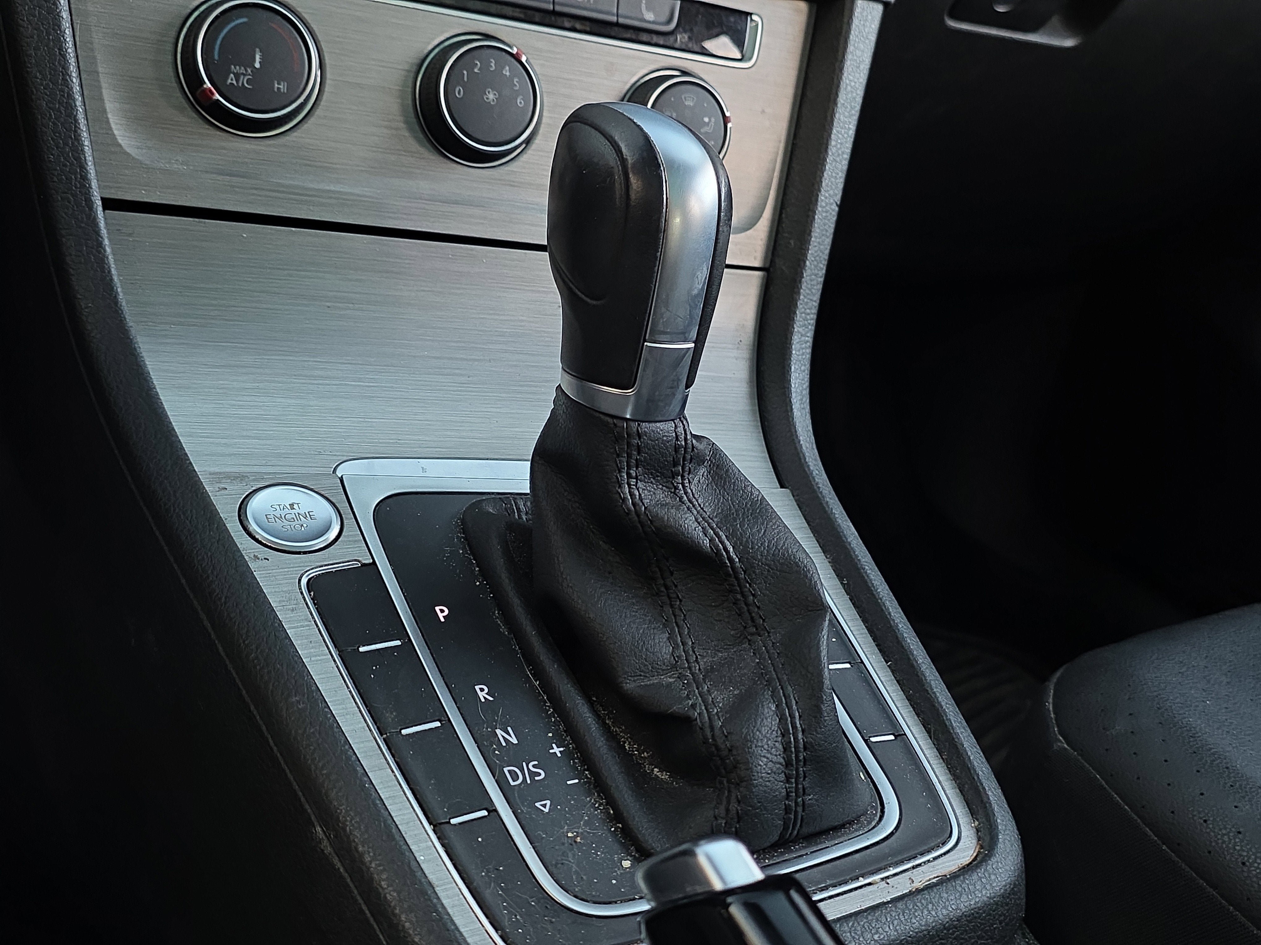 2015 Volkswagen Golf SportWagen TSI S