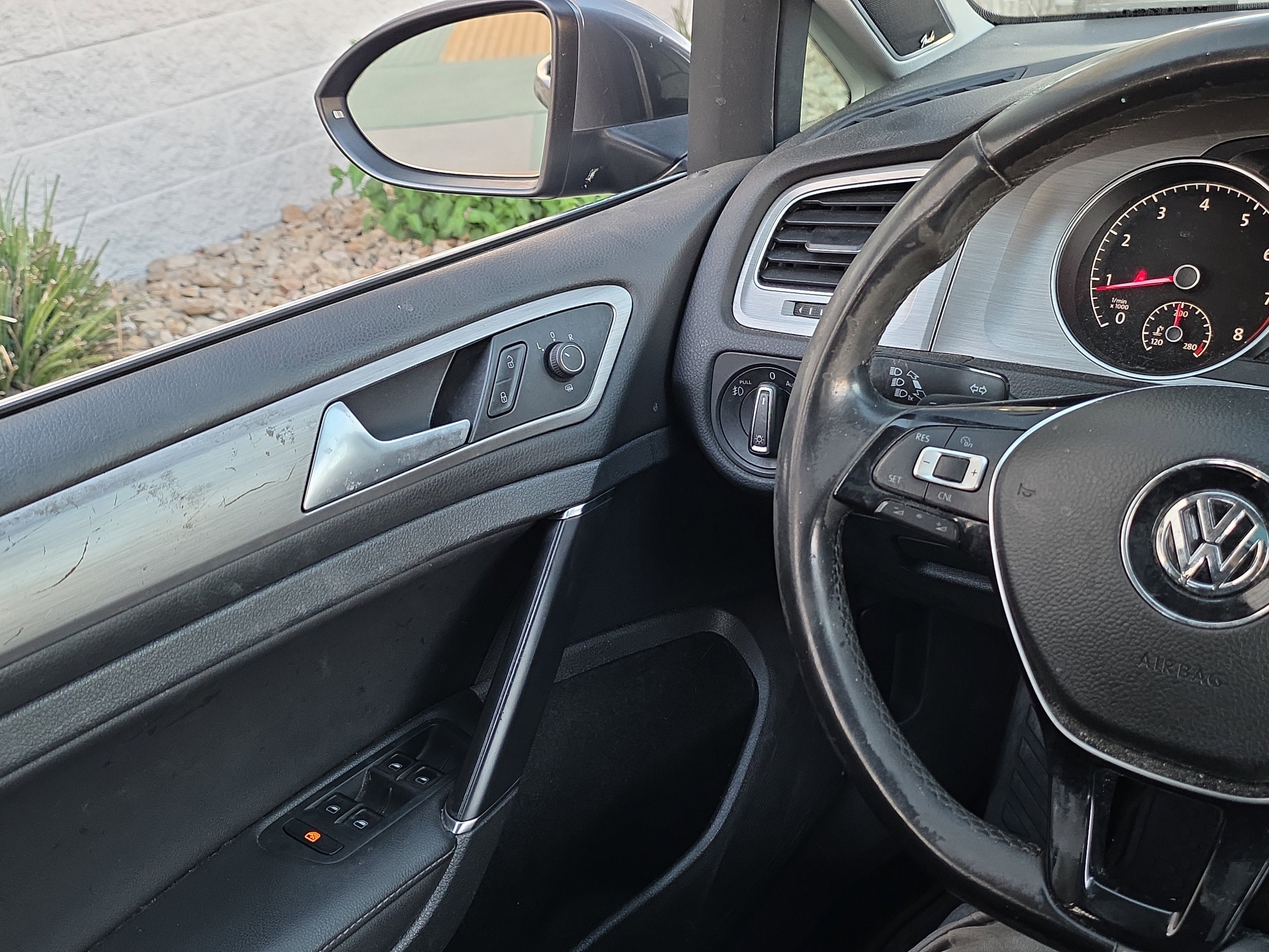 2015 Volkswagen Golf SportWagen TSI S