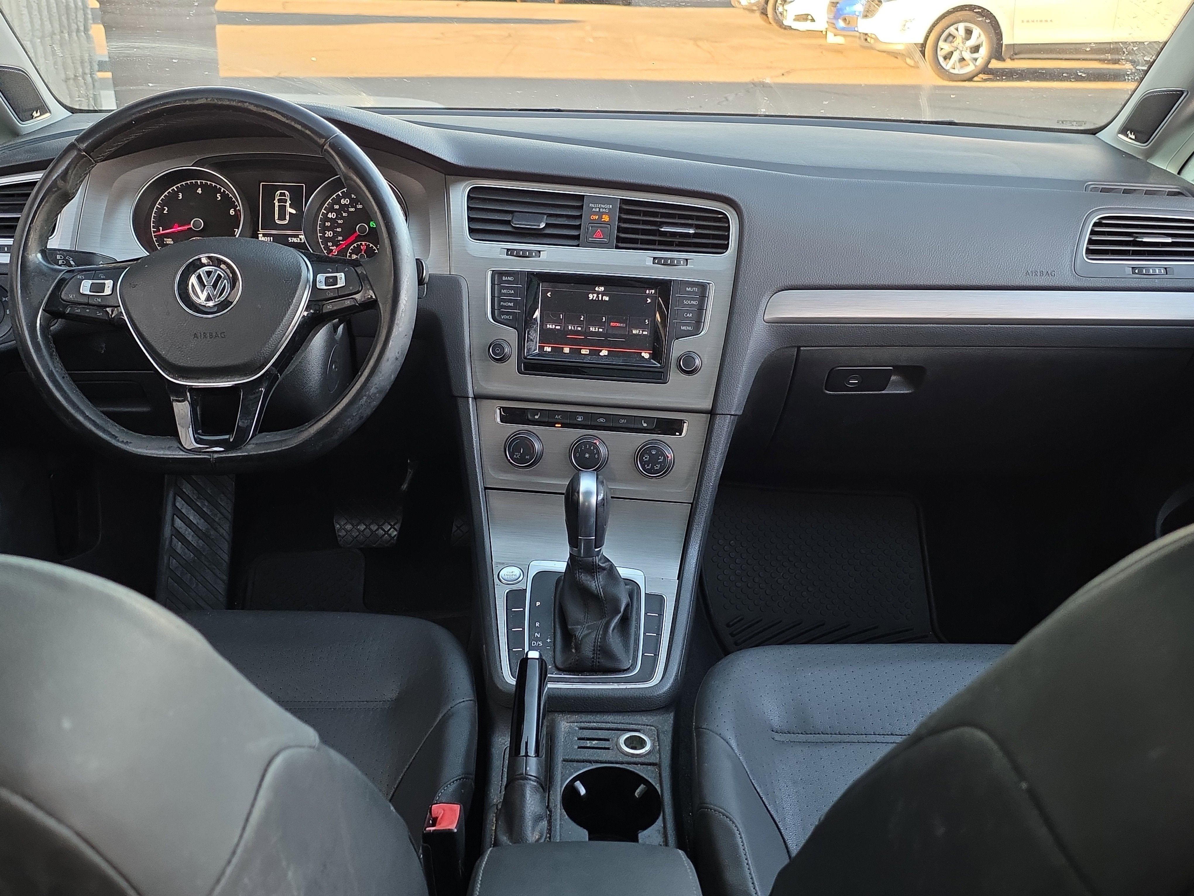 2015 Volkswagen Golf SportWagen TSI S