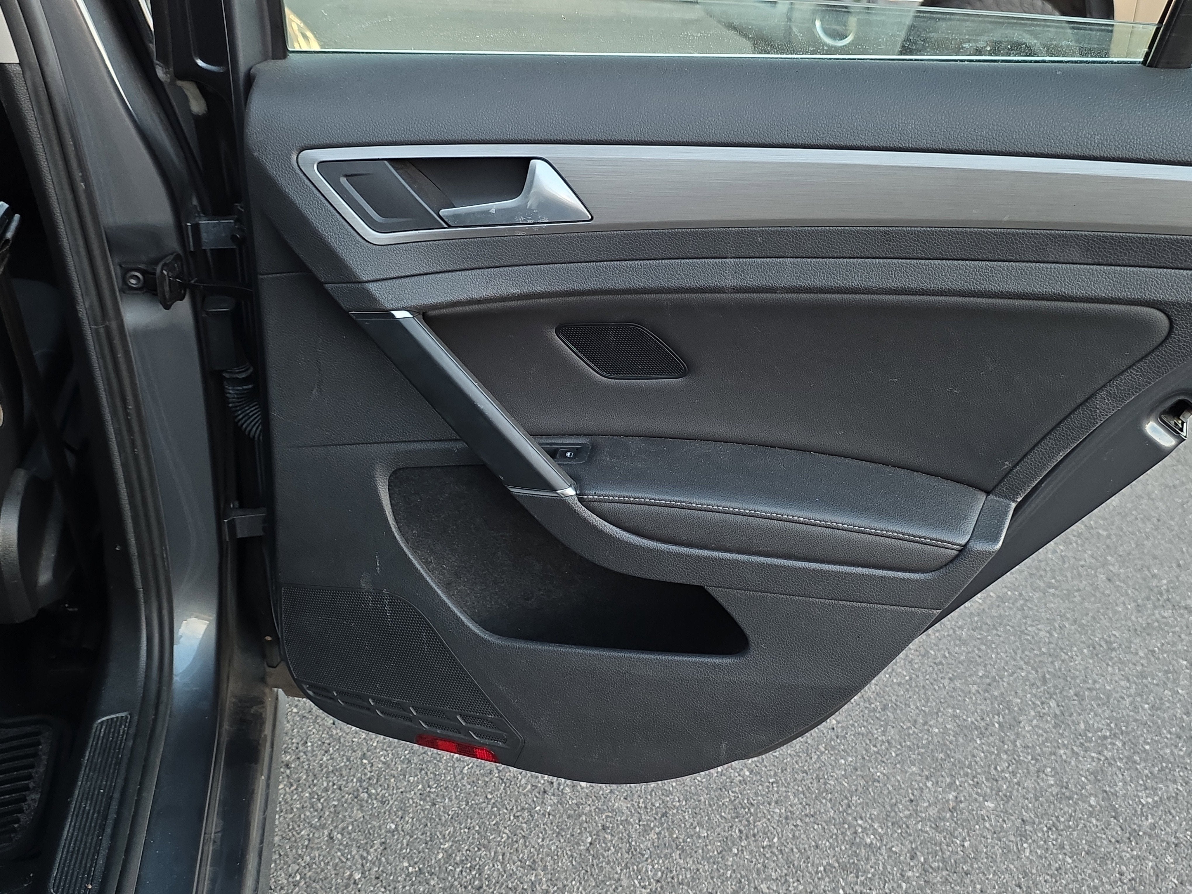 2015 Volkswagen Golf SportWagen TSI S