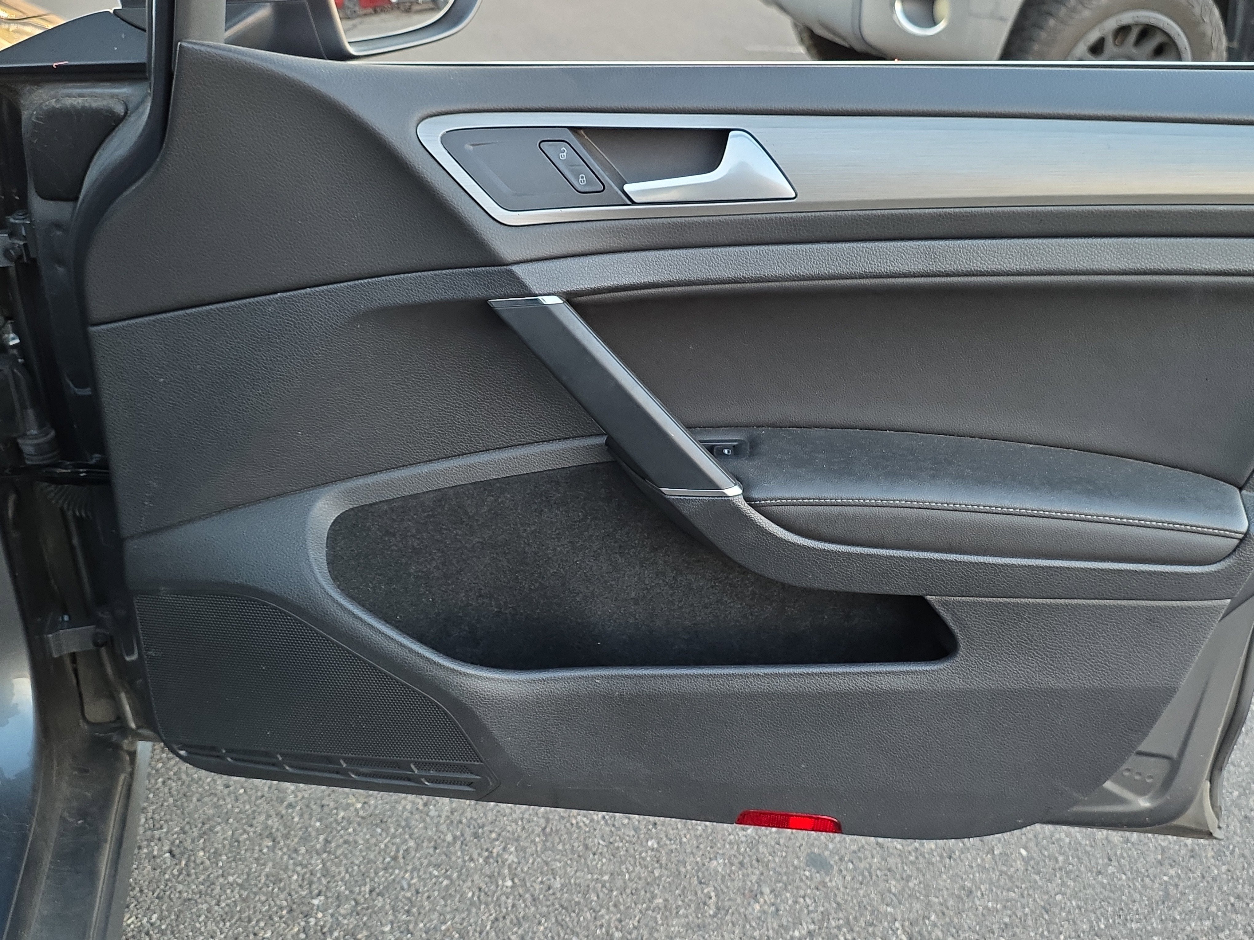 2015 Volkswagen Golf SportWagen TSI S