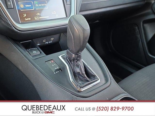2021 Subaru Outback Base