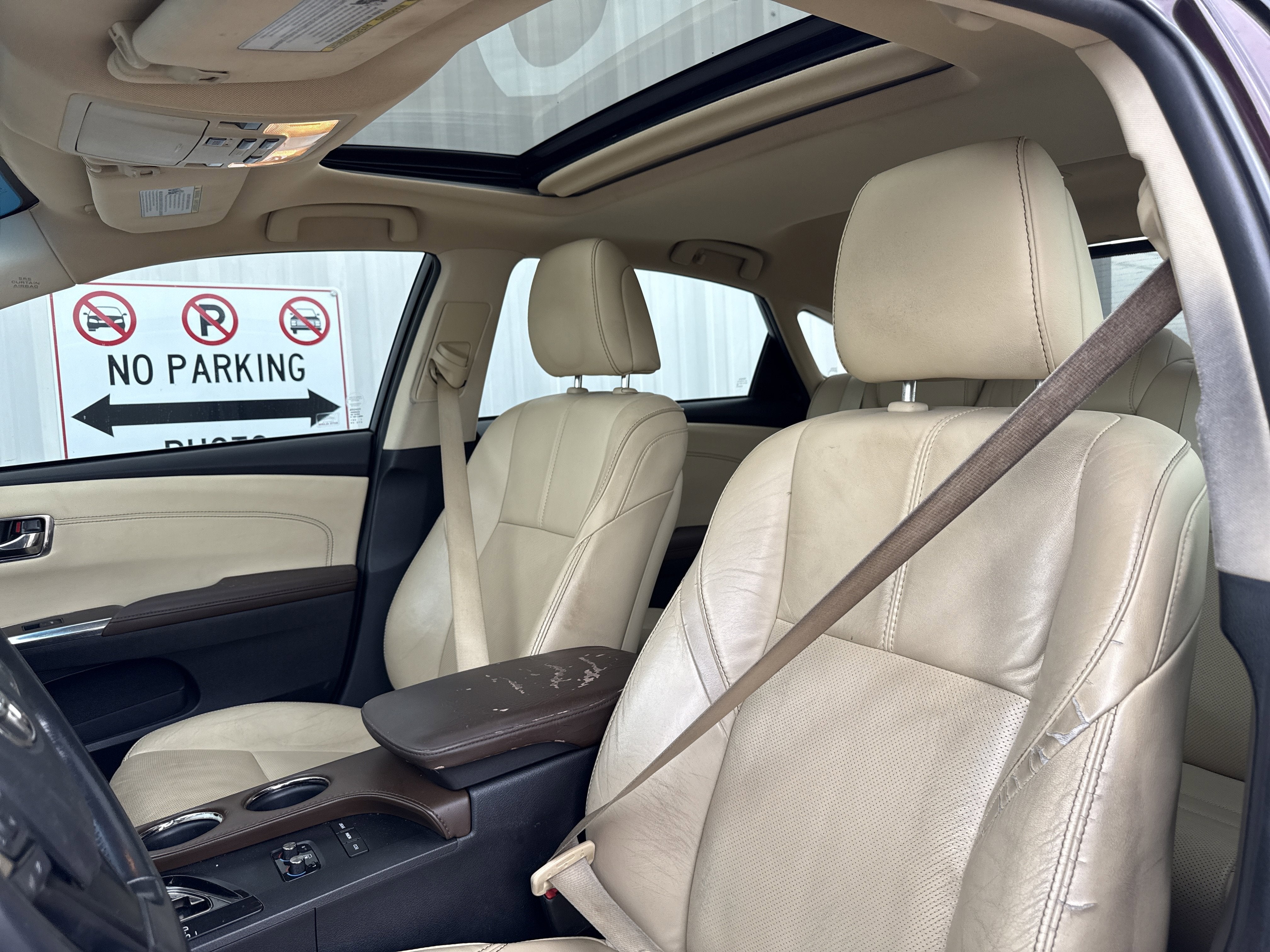 2013 Toyota Avalon XLE