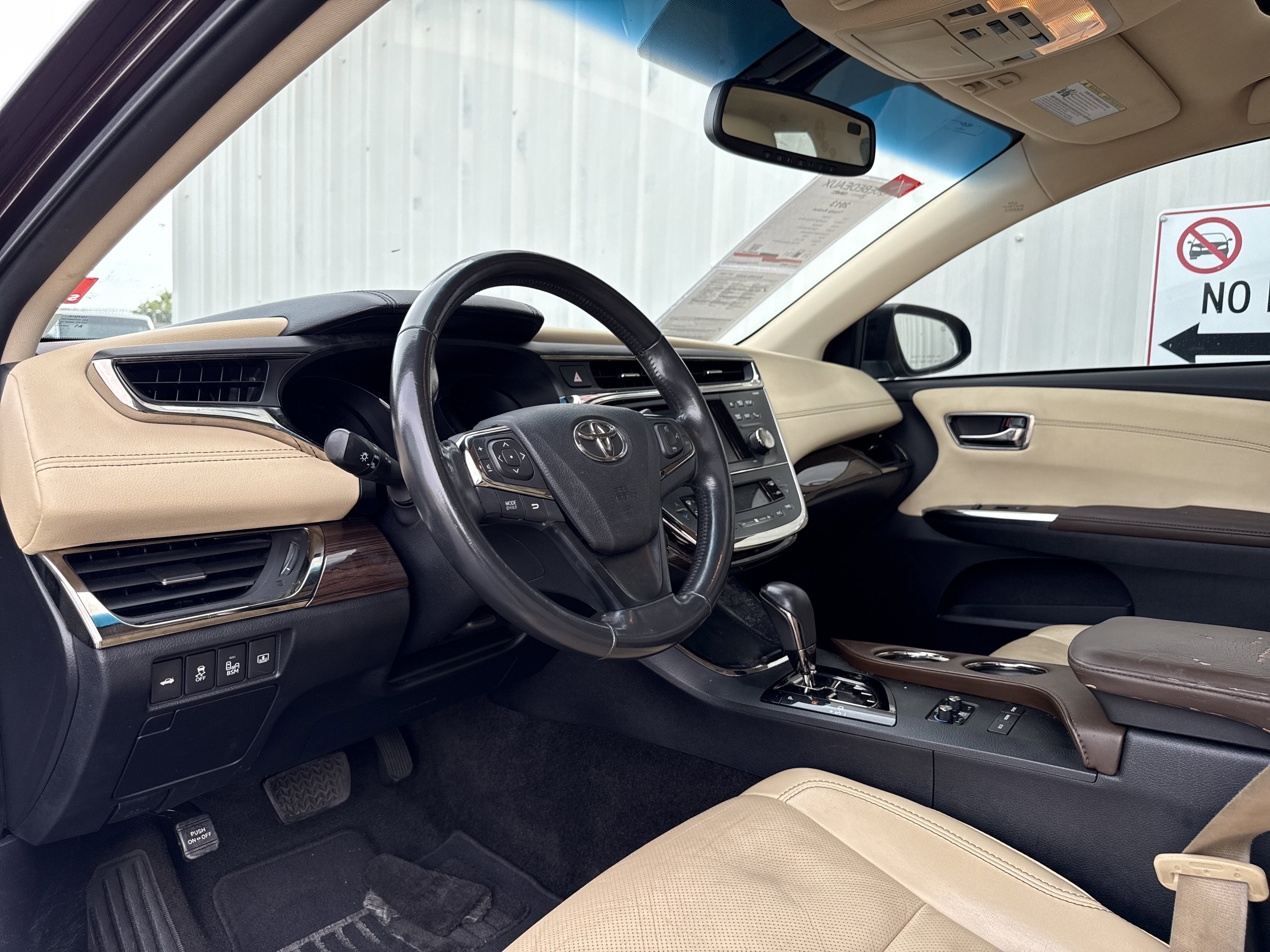 2013 Toyota Avalon XLE