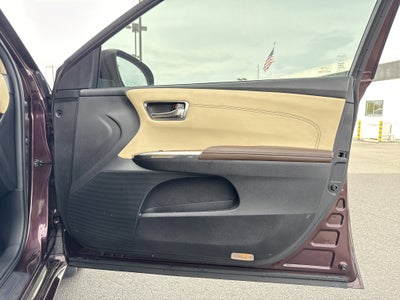 2013 Toyota Avalon XLE