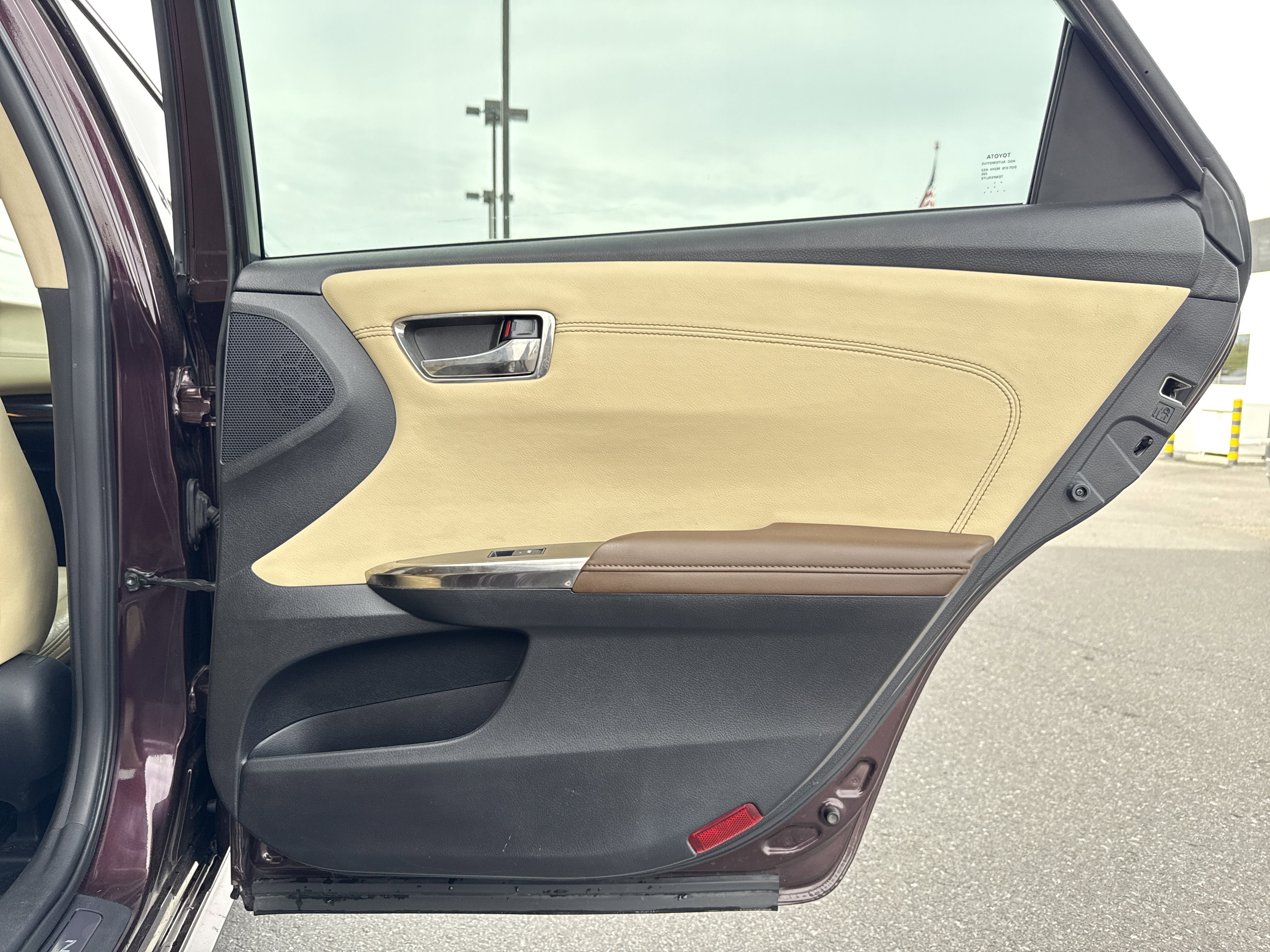 2013 Toyota Avalon XLE