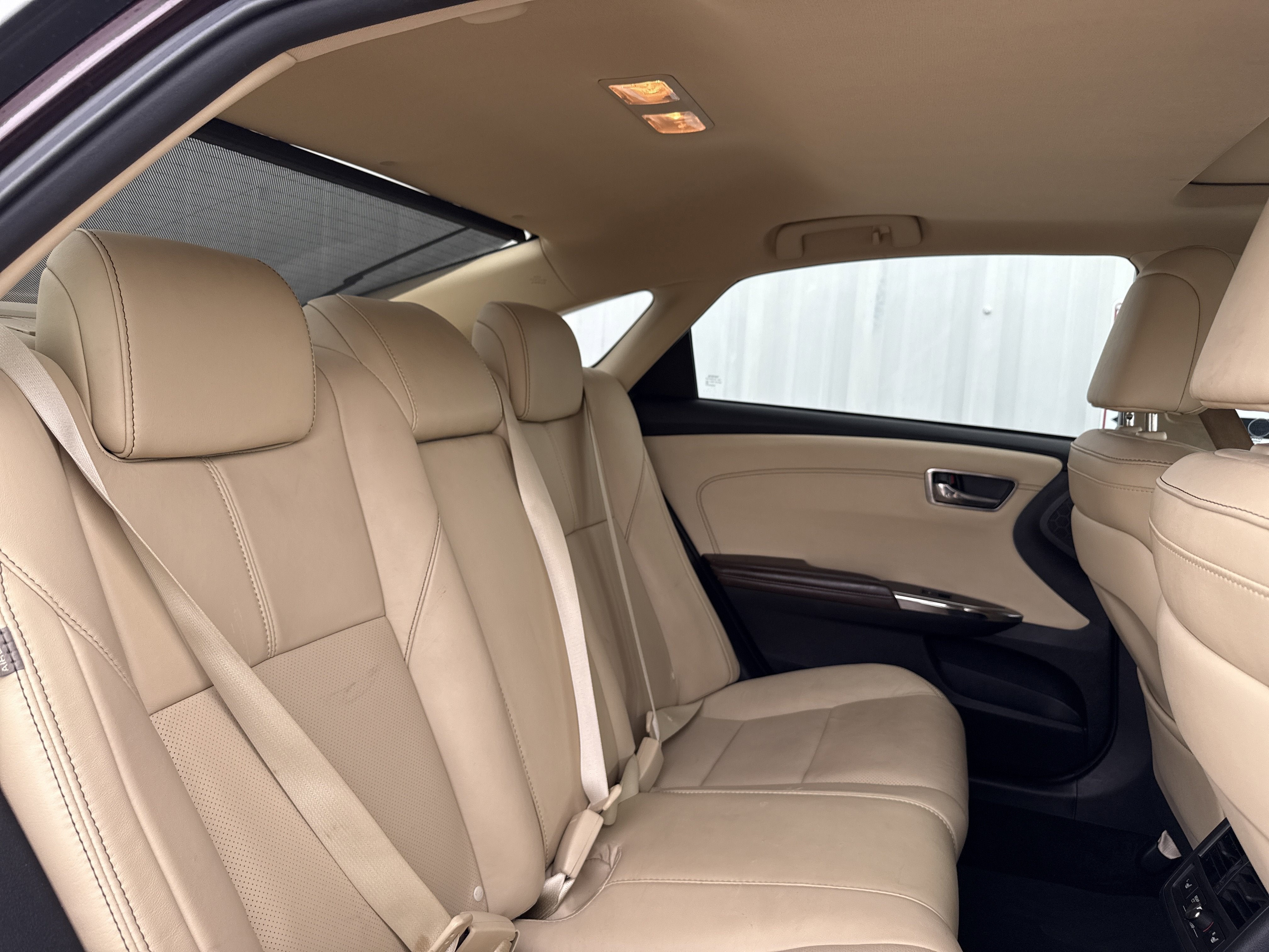 2013 Toyota Avalon XLE