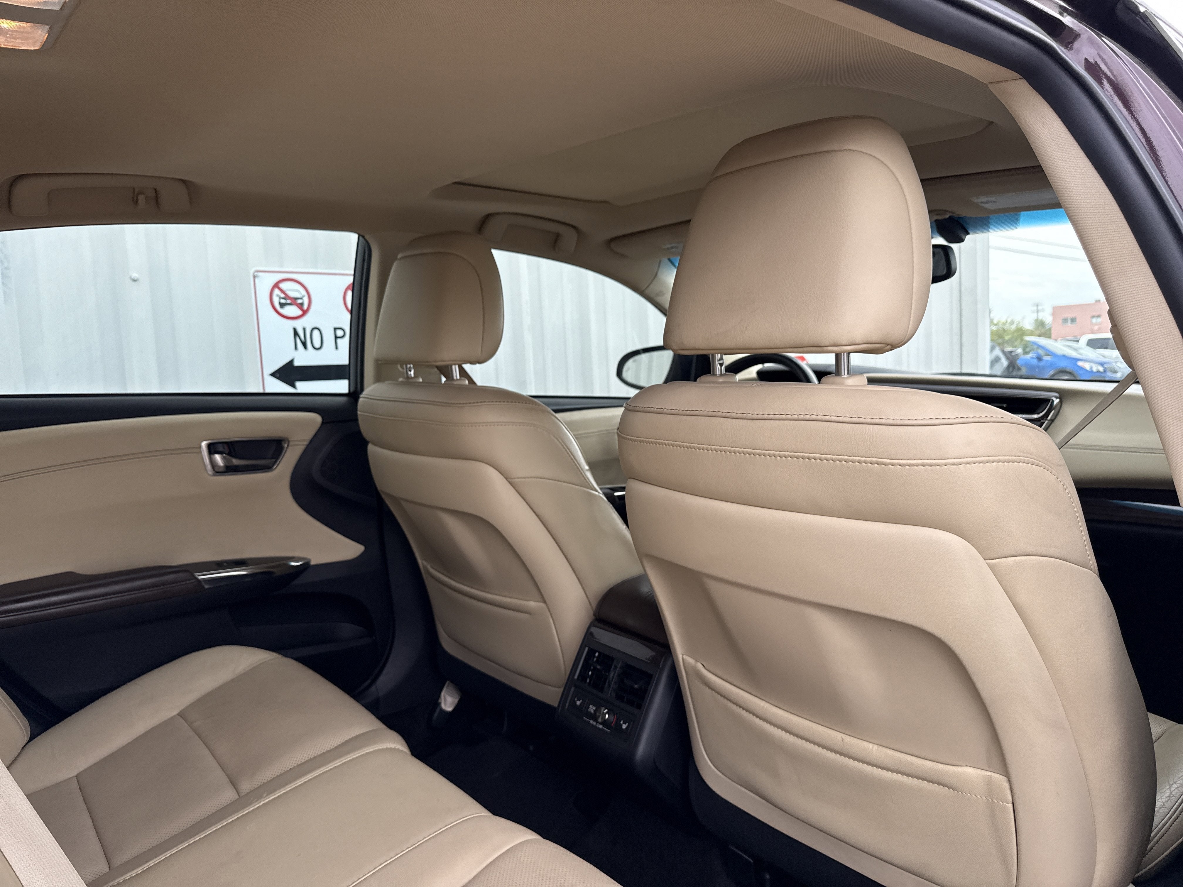 2013 Toyota Avalon XLE