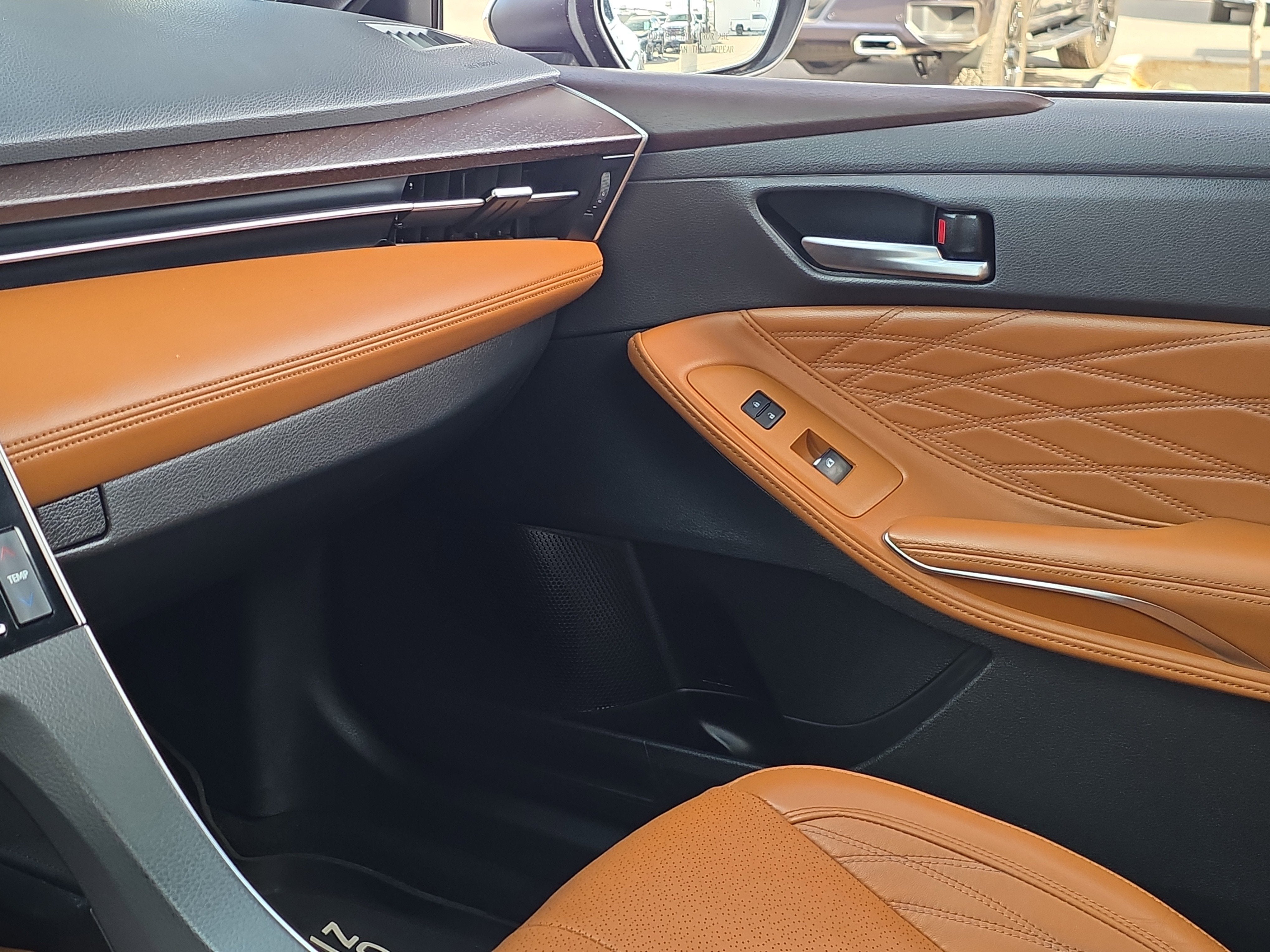 2019 Toyota Avalon XLE