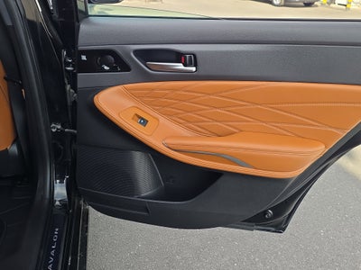 2019 Toyota Avalon XLE