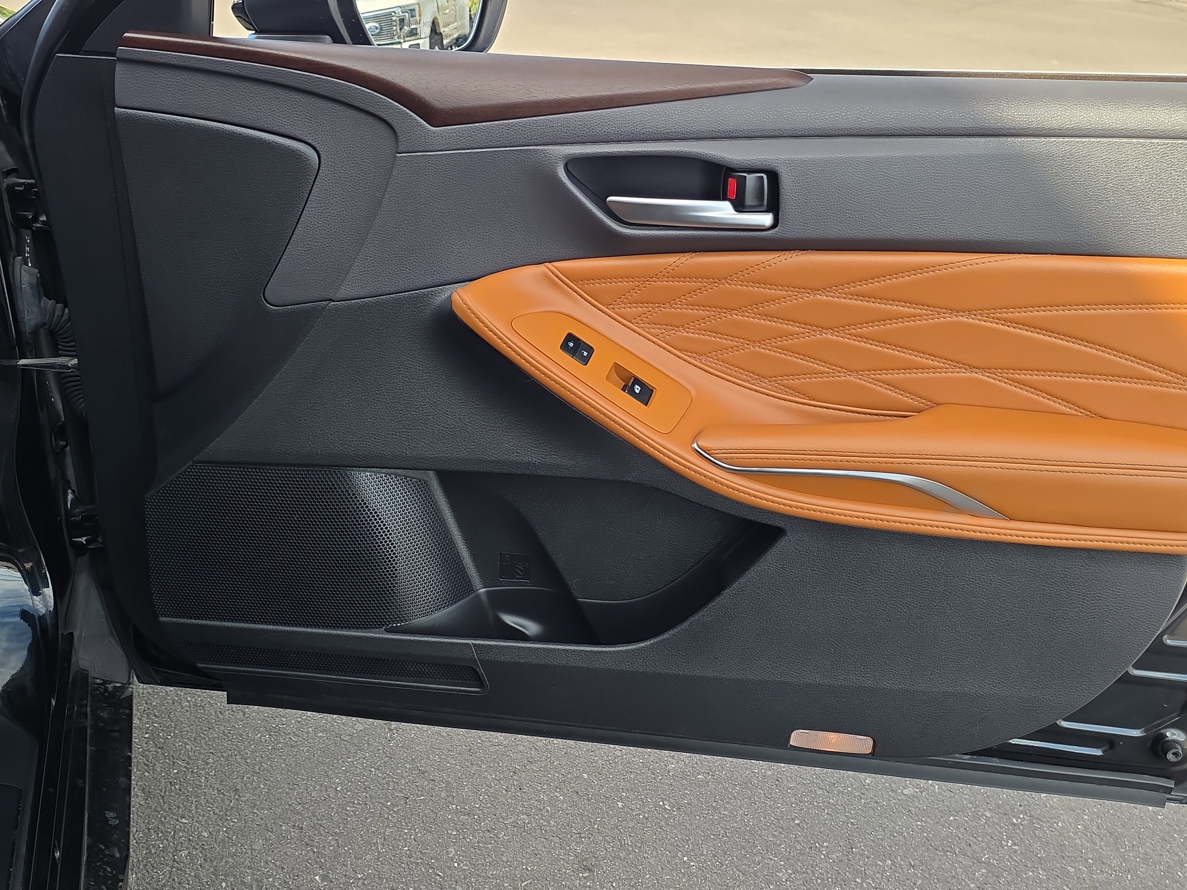 2019 Toyota Avalon XLE