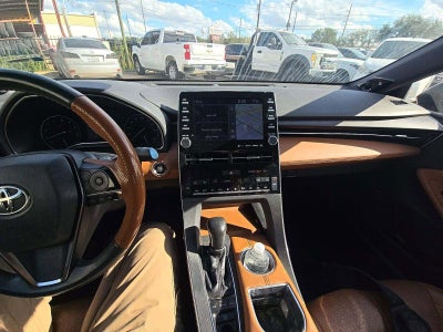 2019 Toyota Avalon XLE