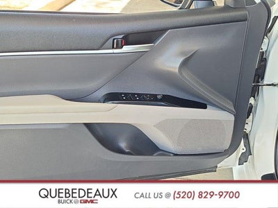2020 Toyota Camry Hybrid LE