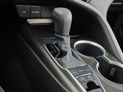 2022 Toyota Camry Hybrid LE