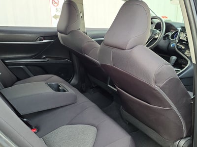 2022 Toyota Camry Hybrid LE