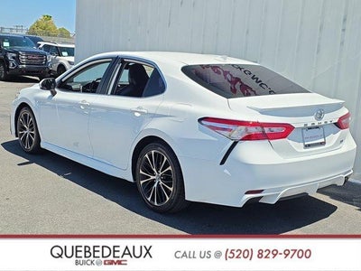2020 Toyota Camry SE