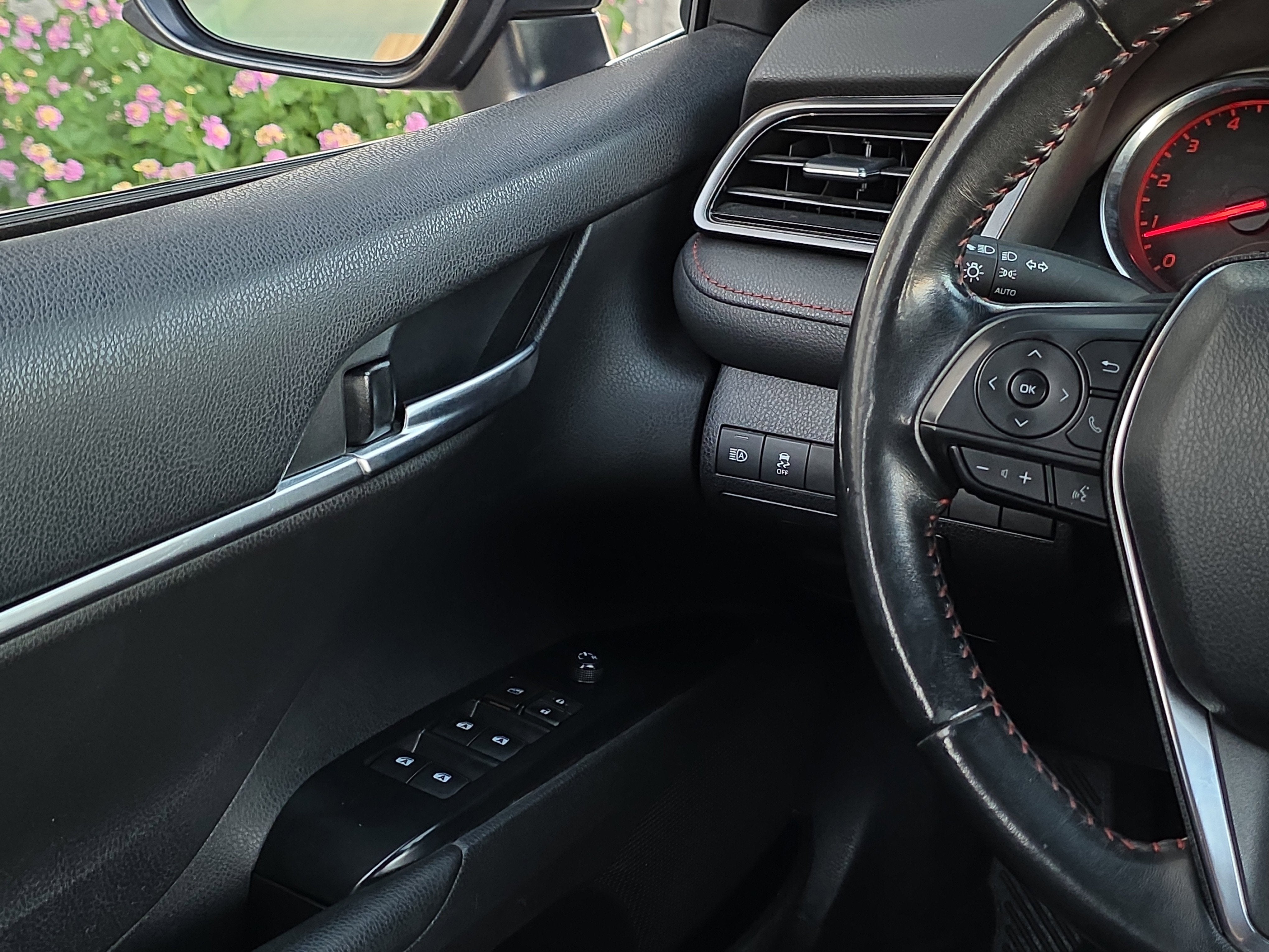 2020 Toyota Camry XSE V6