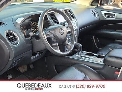 2017 Nissan Pathfinder SL
