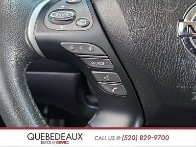 2017 Nissan Pathfinder SL