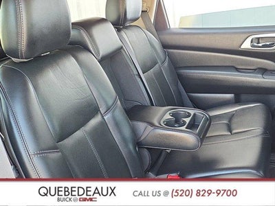 2017 Nissan Pathfinder SL