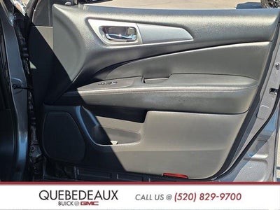 2017 Nissan Pathfinder SL