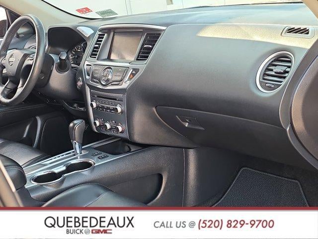 2017 Nissan Pathfinder SL