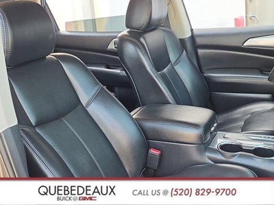 2017 Nissan Pathfinder SL