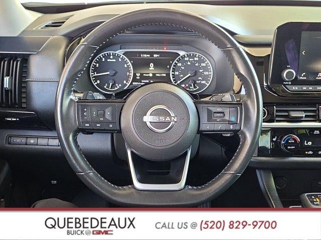 2022 Nissan Pathfinder SV