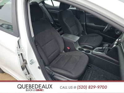 2019 Hyundai Elantra SE