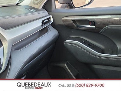 2022 Toyota Highlander Platinum