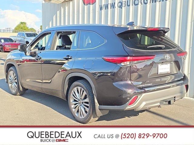 2022 Toyota Highlander Platinum